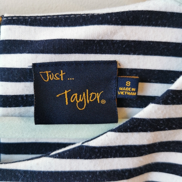 Fun Party Dress!!.. WITH POCKETS - Picture 6 of 6